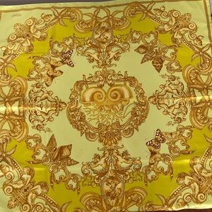 Versace silk scarf 35x35 inches